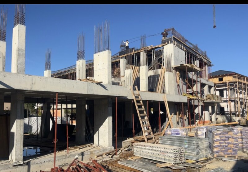 Titan, Sector 3, apartament 2 camere 57 mp + balcon +terasa, bloc nou